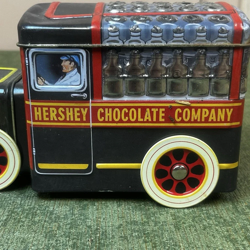 Hershey's Chocolate Company Milk Truck Collector Tin Canister‎ #1 from 2000
